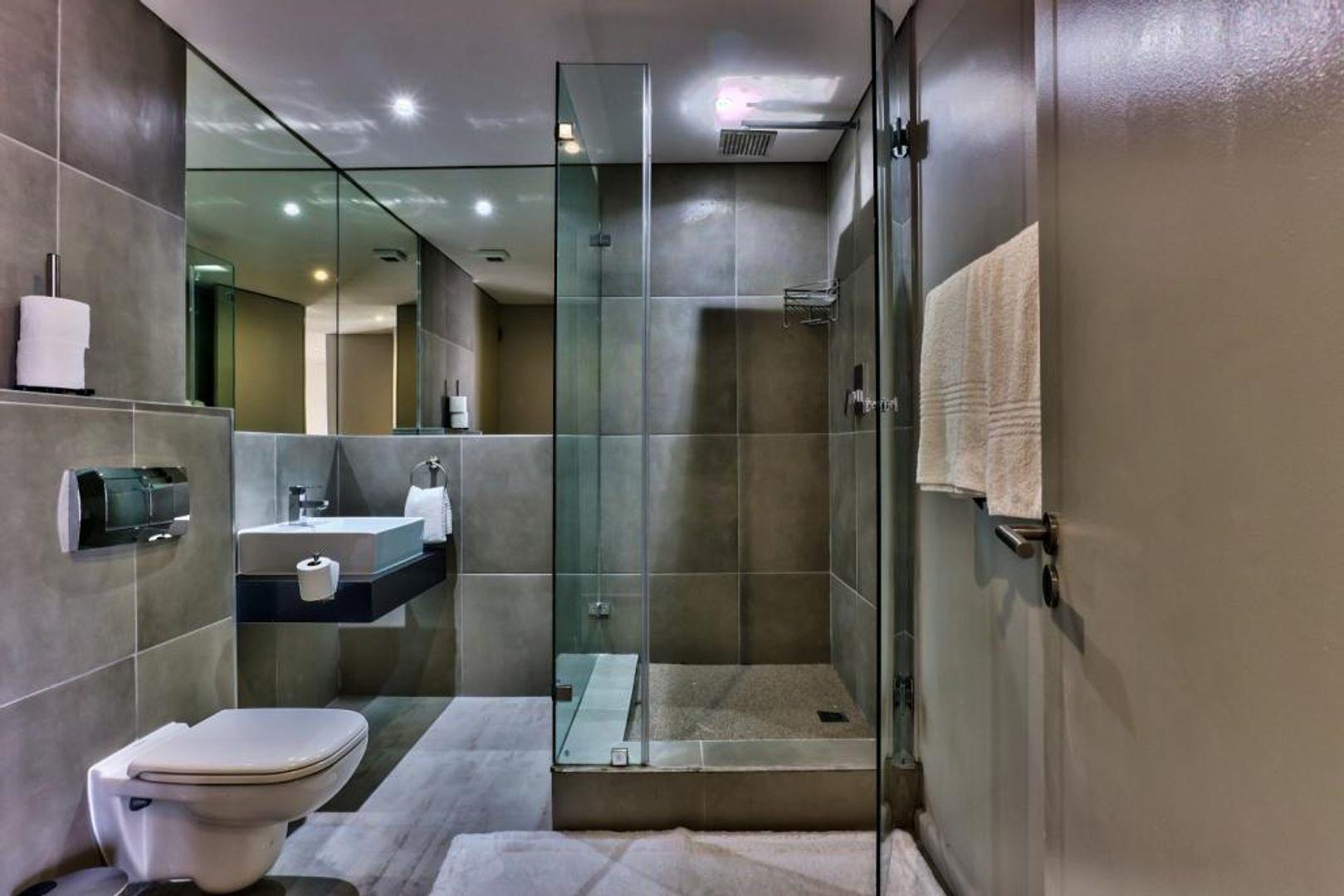 4 Bedroom Property for Sale in Bloubergrant Western Cape